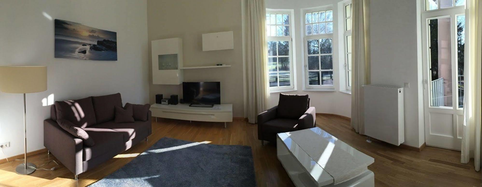 Appartements Am Kurpark Bad Pyrmont Extérieur photo